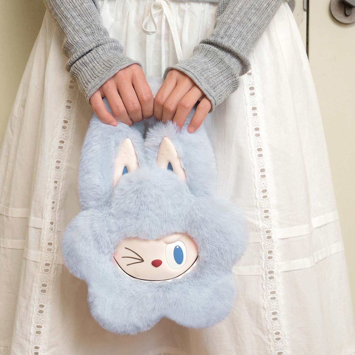 THE MONSTERS Classic Series – Plush Flower Bag